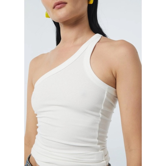 THE LINE BY K DRISS TANK - Picture 2 of 5